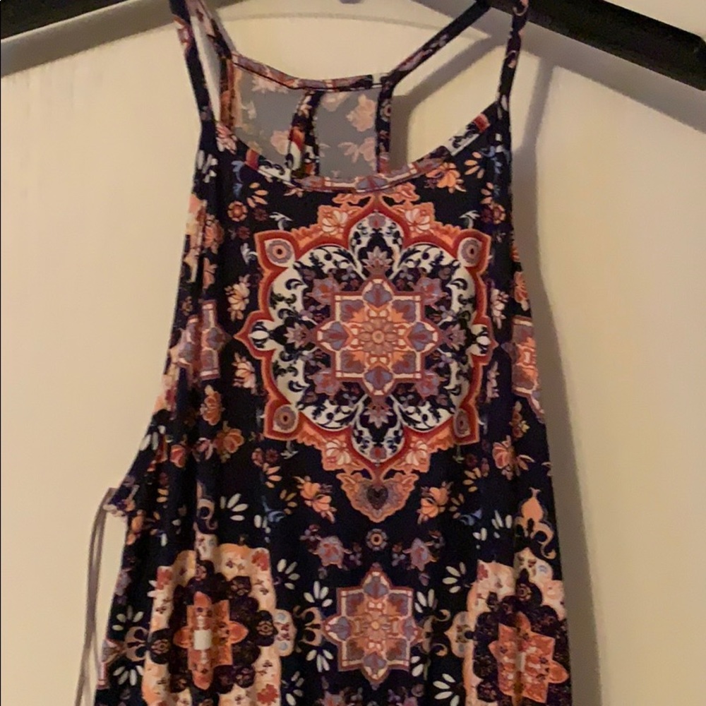 Dress - Picture 2 of 3